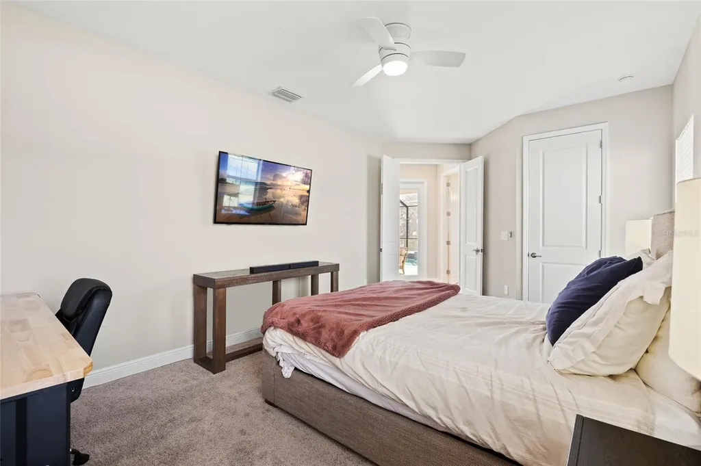 12940 Steed Trace Loop Lithia FL 33547