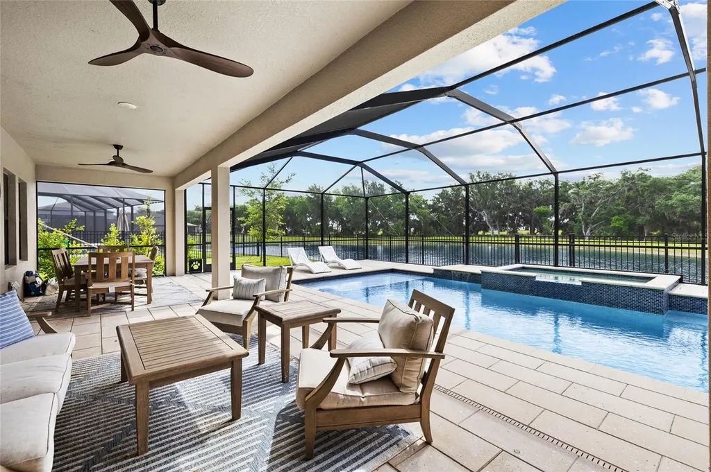 12940 Steed Trace Loop Lithia FL 33547