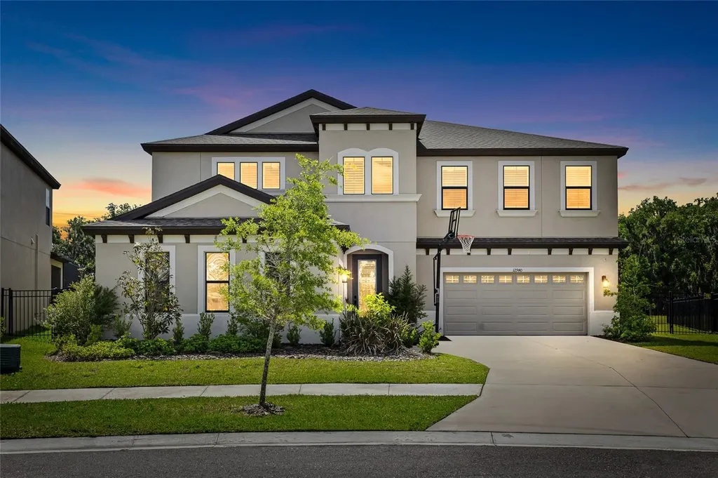 12940 Steed Trace Loop Lithia FL 33547
