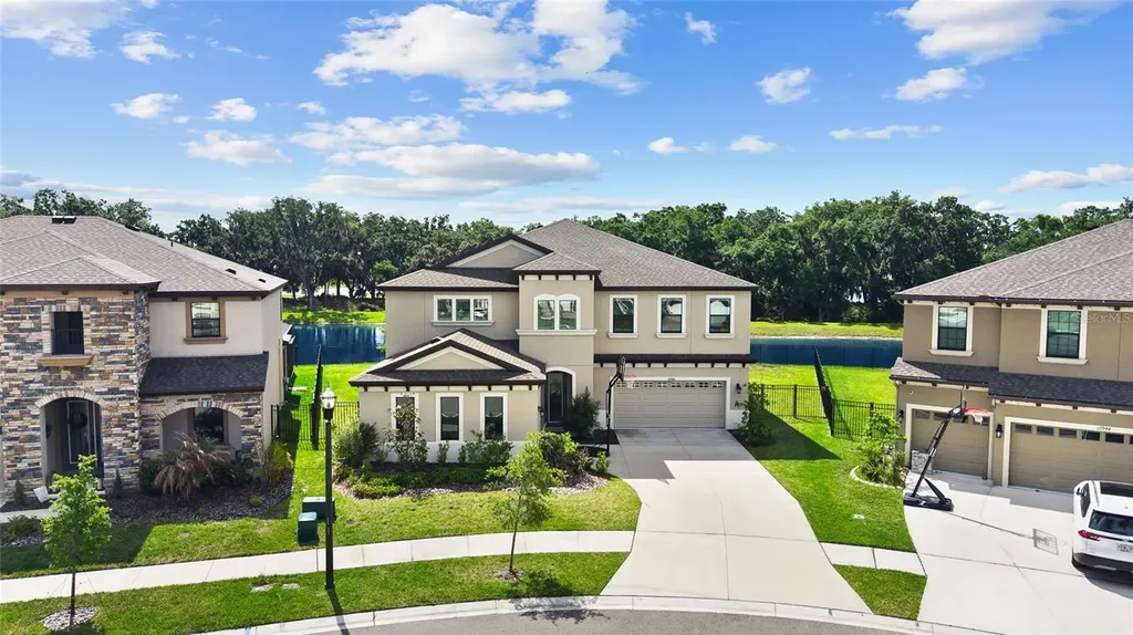 12940 Steed Trace Loop Lithia FL 33547
