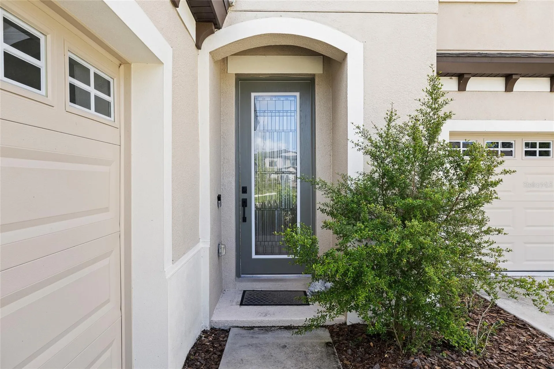 12940 Steed Trace Loop Lithia FL 33547