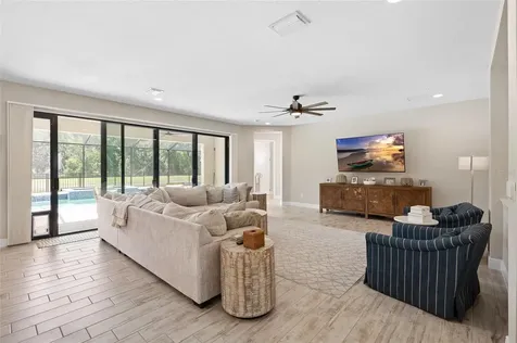 12940 Steed Trace Loop Lithia FL 33547