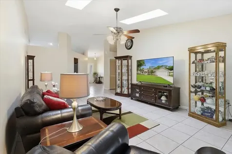 17 Putter Drive Palm Coast FL 32164