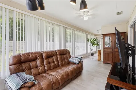 17 Putter Drive Palm Coast FL 32164