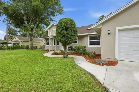 17 Putter Drive Palm Coast FL 32164