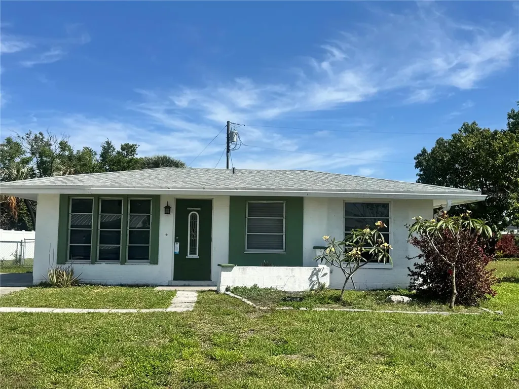 166 Dartmouth Drive NW Port Charlotte FL 33952