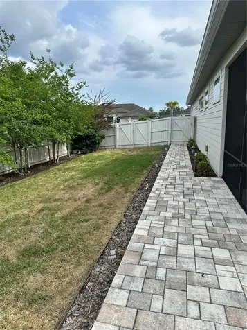 12316 SW 5th Avenue Newberry FL 32669