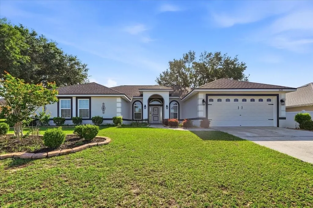 1620 Doves View Circle Auburndale FL 33823