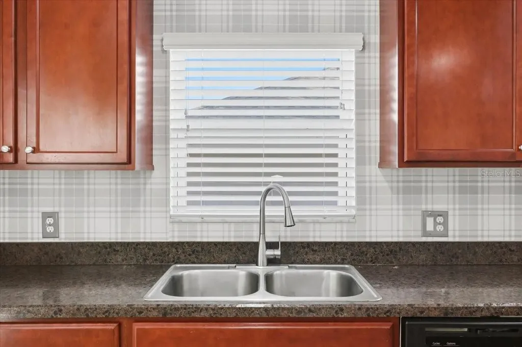 1620 Doves View Circle Auburndale FL 33823