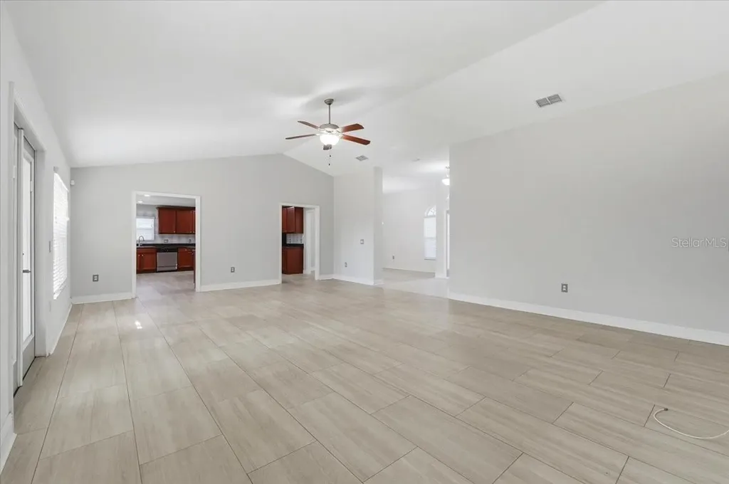 1620 Doves View Circle Auburndale FL 33823
