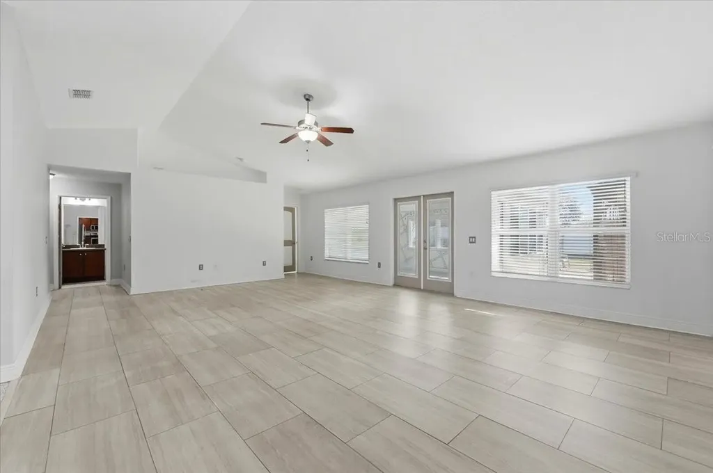 1620 Doves View Circle Auburndale FL 33823