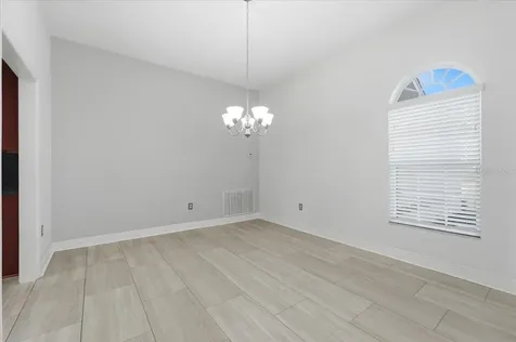 1620 Doves View Circle Auburndale FL 33823