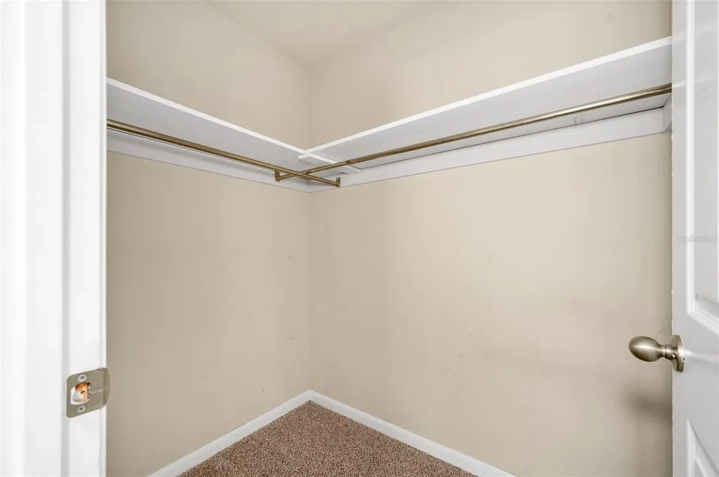26443 SW 3rd Place Newberry FL 32669