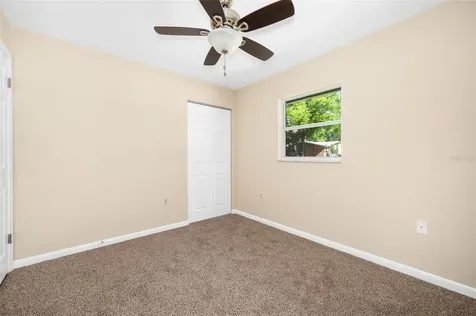 26443 SW 3rd Place Newberry FL 32669