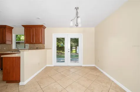 26443 SW 3rd Place Newberry FL 32669