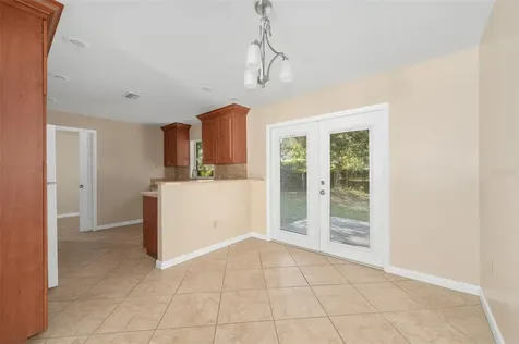 26443 SW 3rd Place Newberry FL 32669