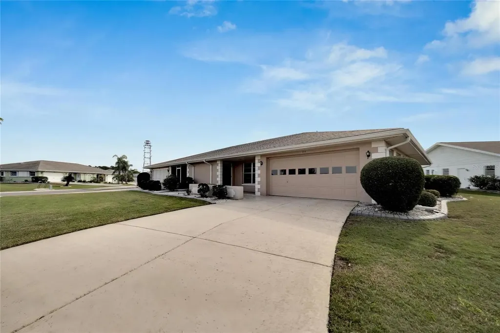 114 Wintersong Lane Sun City Center FL 33573