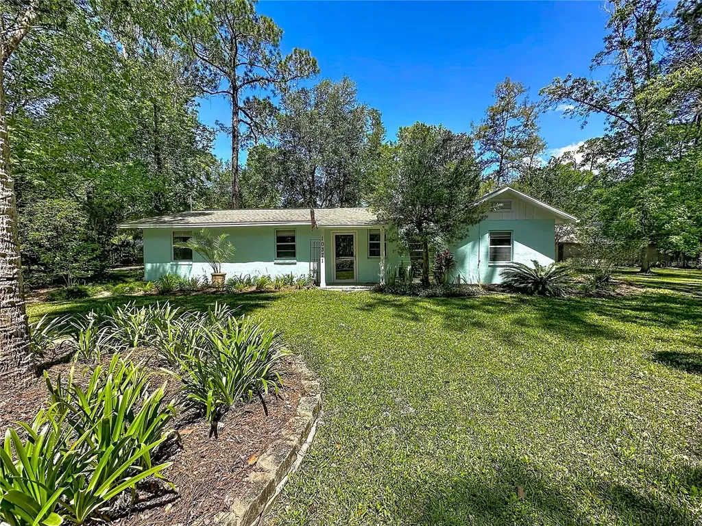 10371 E Highway 316 Fort Mc Coy FL 32134