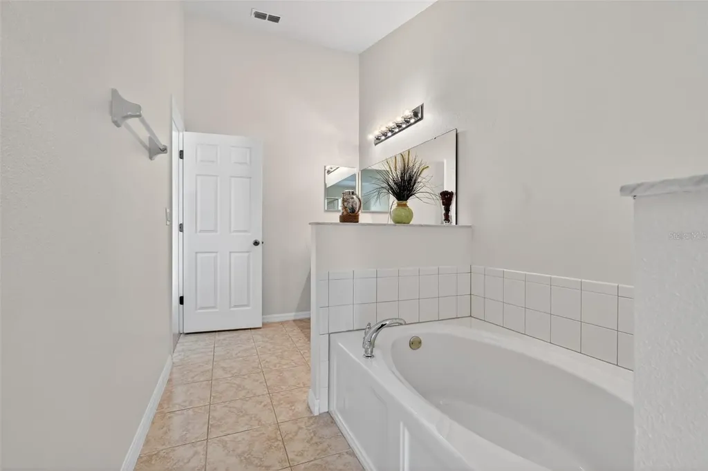 2523 Bobby Lee Lane St Cloud FL 34772