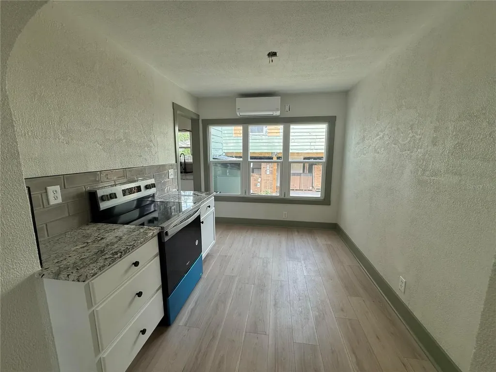535 14th Avenue S St Petersburg FL 33701
