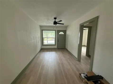 535 14th Avenue S St Petersburg FL 33701