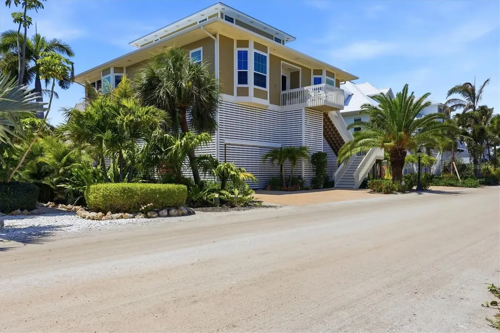6950 Palm Island Drive Placida FL 33946