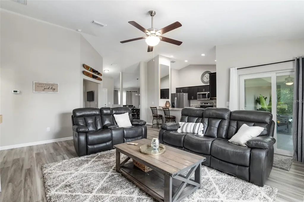 9947 SE 117th Street Road Belleview FL 34420