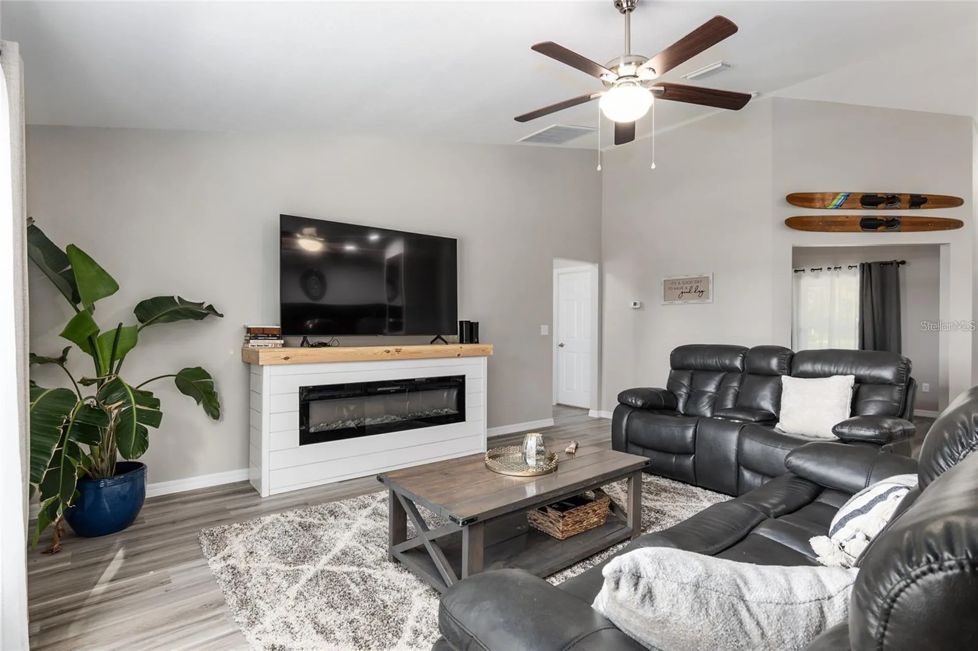 9947 SE 117th Street Road Belleview FL 34420
