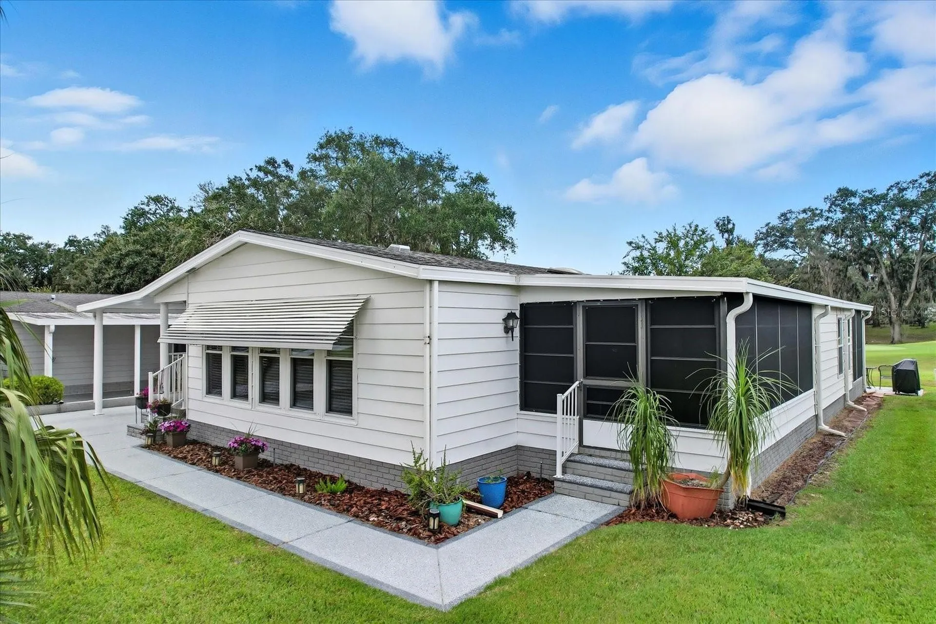 720 Orchid Street Lady Lake FL 32159
