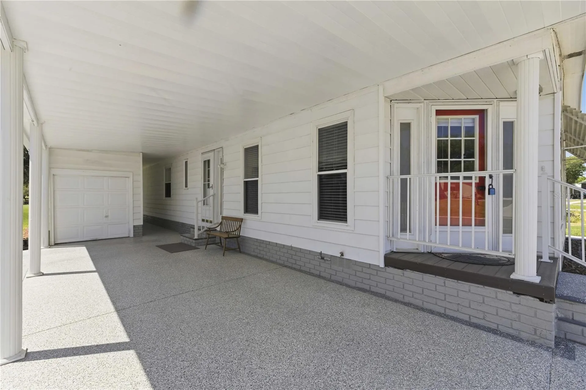 720 Orchid Street Lady Lake FL 32159