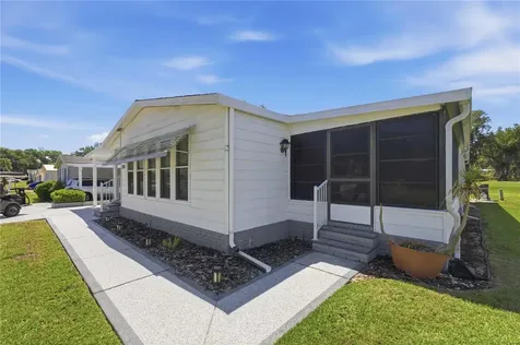 720 Orchid Street Lady Lake FL 32159