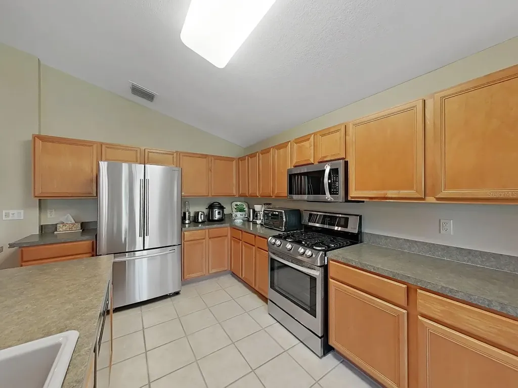 30612 Nickerson Loop Wesley Chapel FL 33543