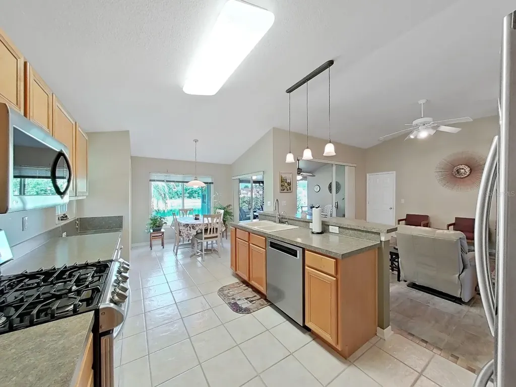 30612 Nickerson Loop Wesley Chapel FL 33543