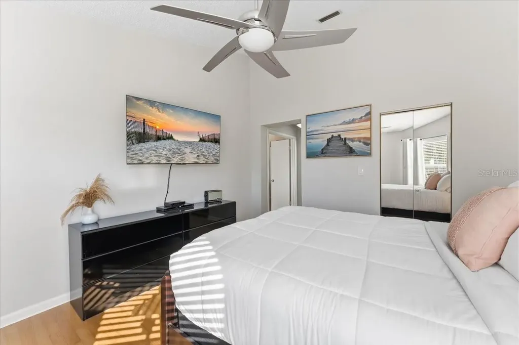 6061 Bahia Del Mar Boulevard St Petersburg FL 33715