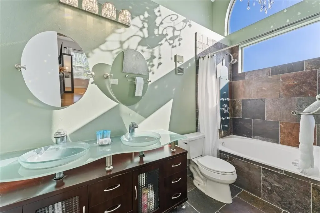 6061 Bahia Del Mar Boulevard St Petersburg FL 33715