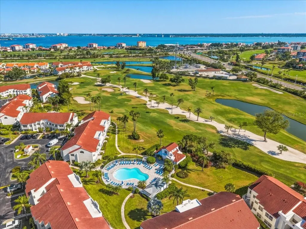 6061 Bahia Del Mar Boulevard St Petersburg FL 33715