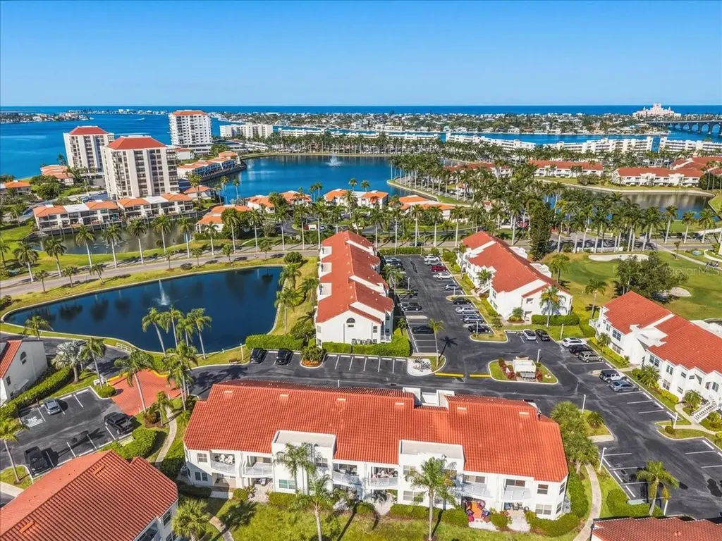 6061 Bahia Del Mar Boulevard St Petersburg FL 33715