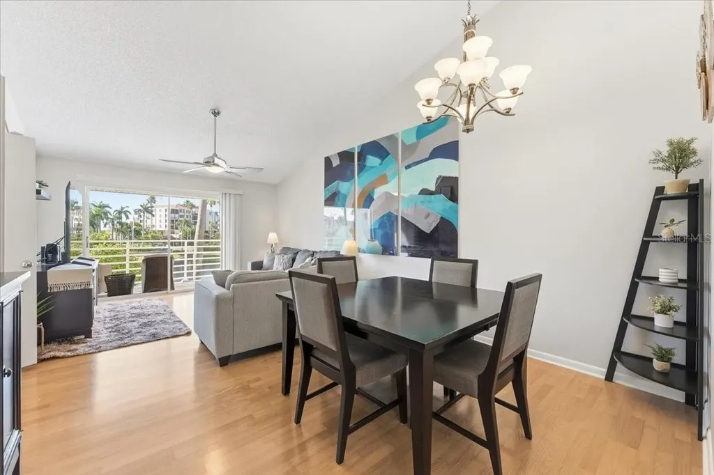 6061 Bahia Del Mar Boulevard St Petersburg FL 33715