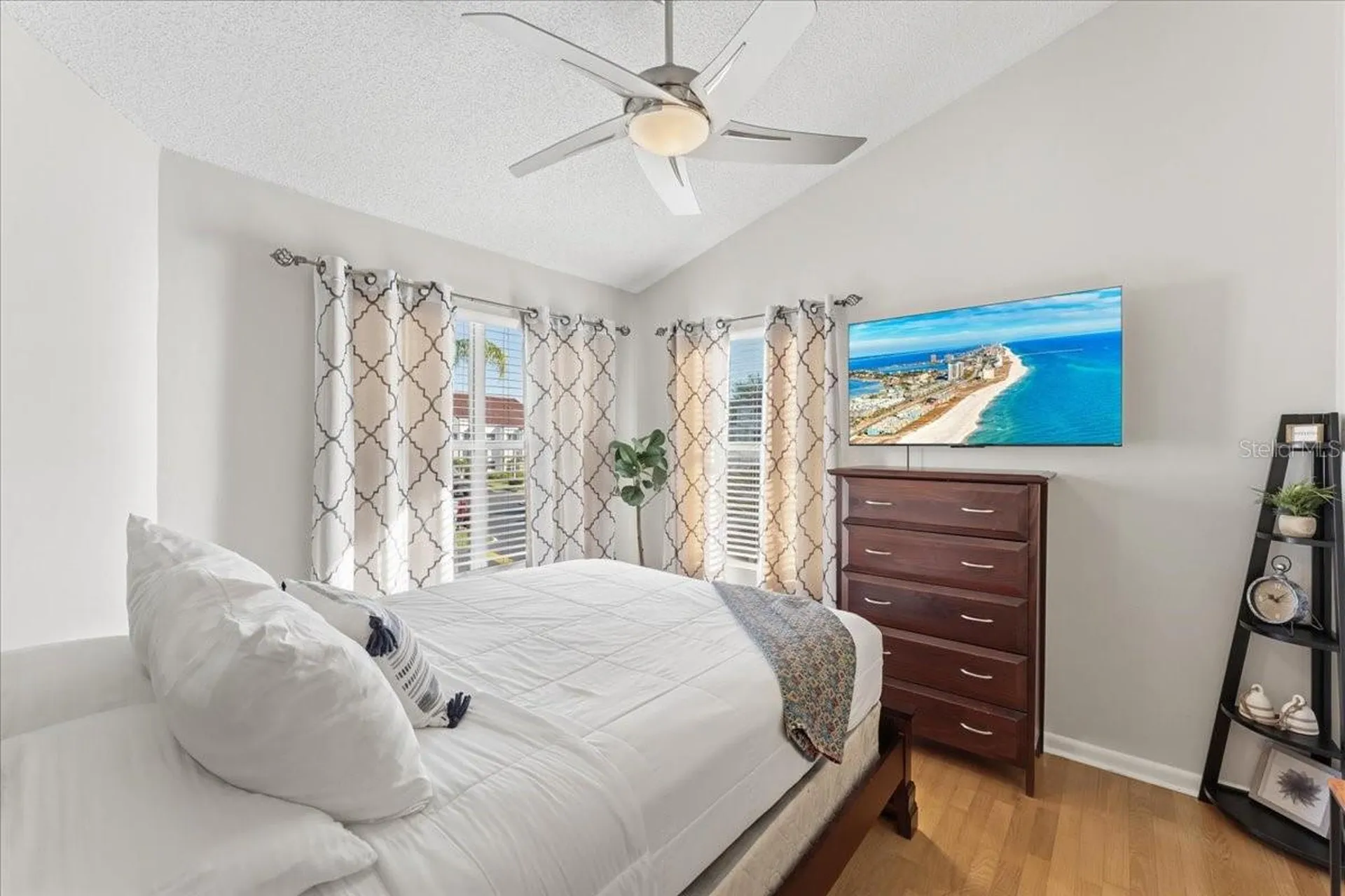 6061 Bahia Del Mar Boulevard St Petersburg FL 33715