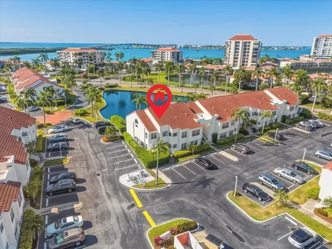 6061 Bahia Del Mar Boulevard St Petersburg FL 33715