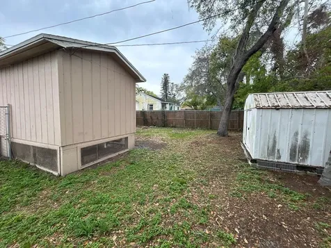 2524 19th Street S St Petersburg FL 33712