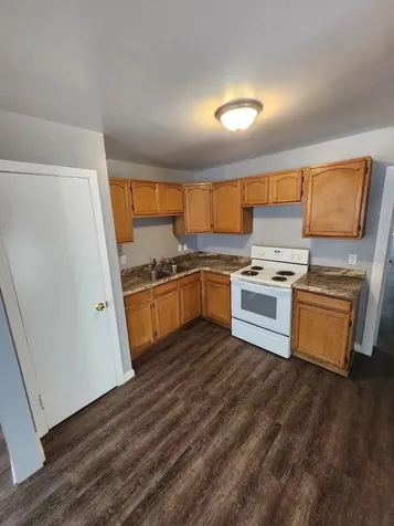2524 19th Street S St Petersburg FL 33712