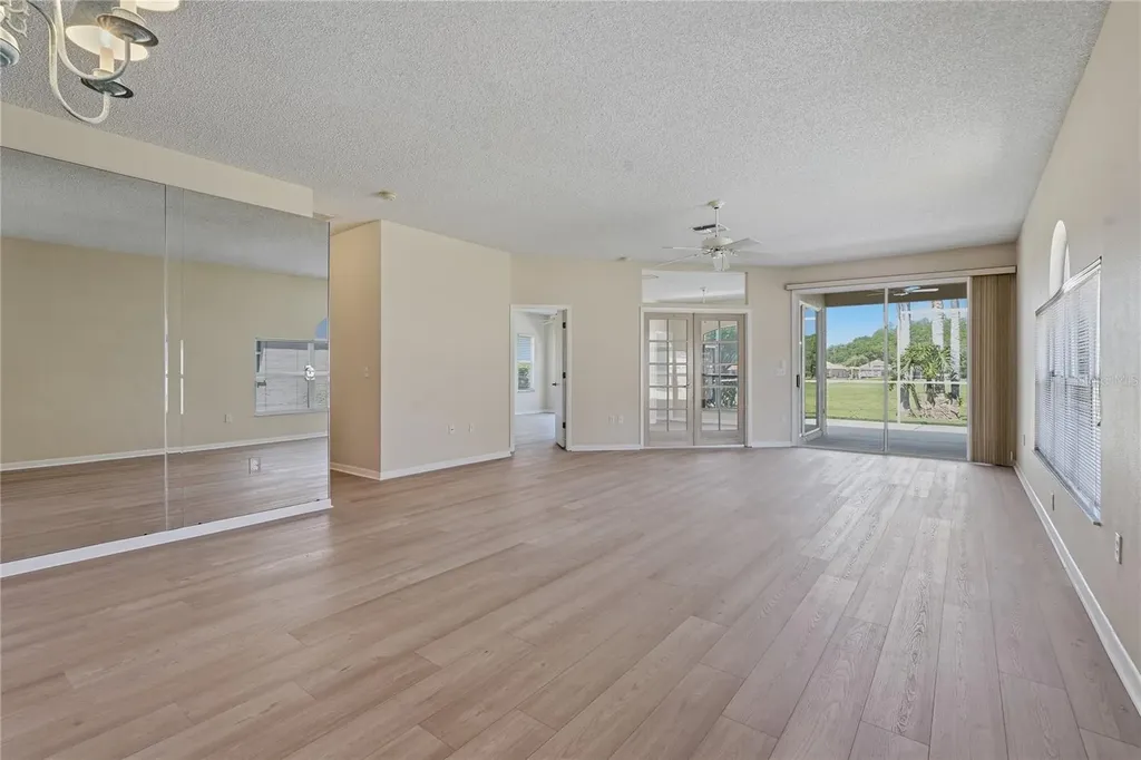1186 Dartford Drive Tarpon Springs FL 34688