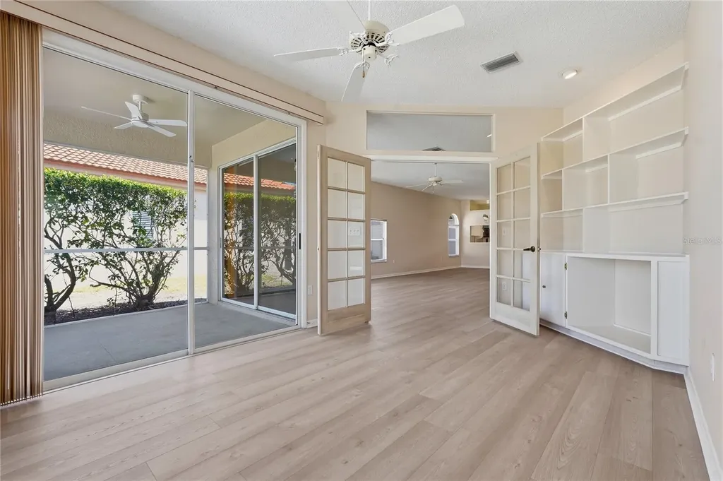 1186 Dartford Drive Tarpon Springs FL 34688