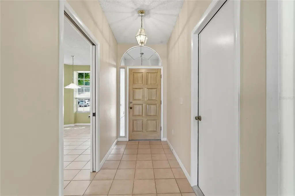 1186 Dartford Drive Tarpon Springs FL 34688