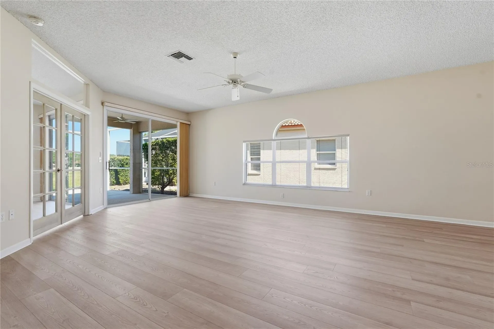 1186 Dartford Drive Tarpon Springs FL 34688