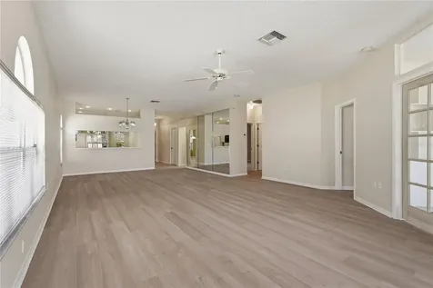 1186 Dartford Drive Tarpon Springs FL 34688