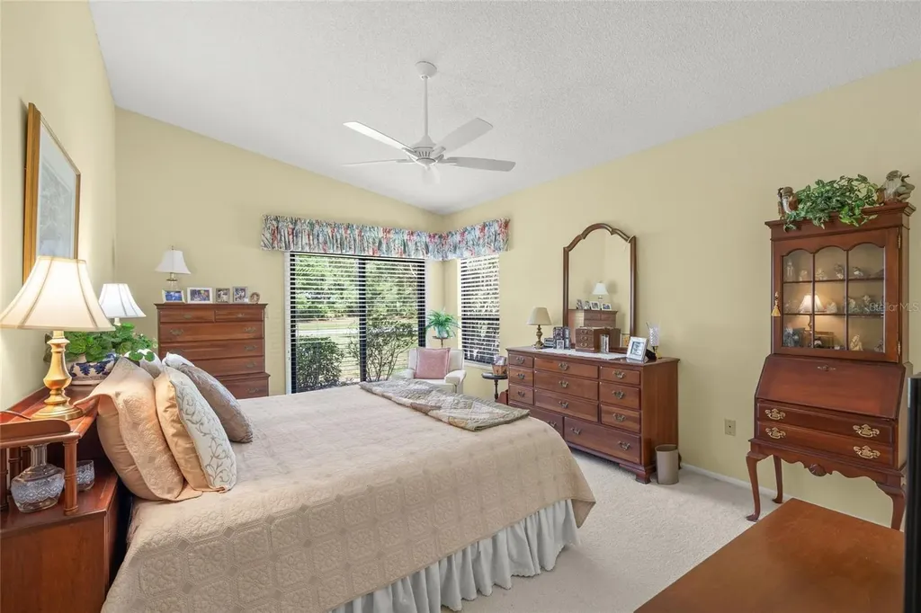 4688 Oak Hollow Drive Sarasota FL 34241