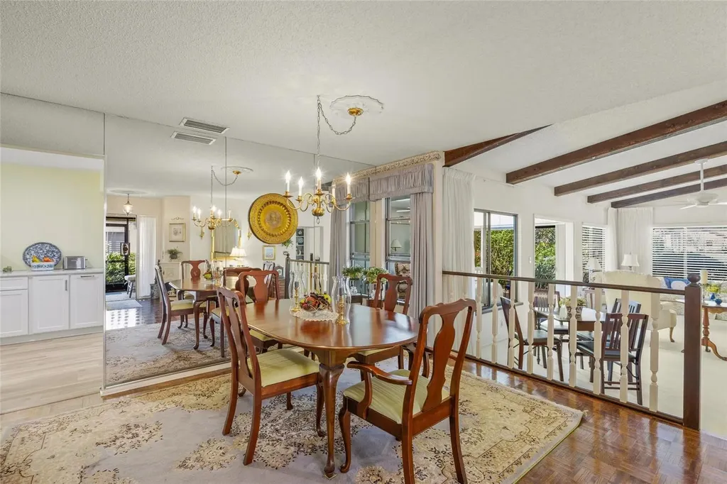 4688 Oak Hollow Drive Sarasota FL 34241