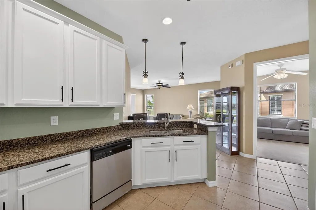 5667 Sunset Falls Drive Apollo Beach FL 33572